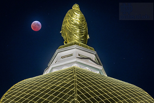 MLC 3.14.25 Eclipse 01.JPG by Michael Caterina/University of Notre Dame March 14, 2025; A lunar eclipse near the Dome. (Photo by Michael Caterina/University of Notre Dame)