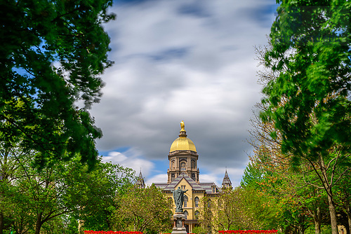 MC 5.5.25 Dome 01.JPG by Matt Cashore/University of Notre Dame May 5, 2025; Main Building (Photo by Matt Cashore/University of Notre Dame)
