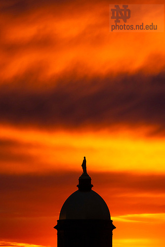 MLC 1.27.25 Sunset 01.jpg by Michael Caterina/University of Notre Dame January 27, 2025; The sun sets behind the Dome. (Photo by Michael Caterina/University of Notre Dame)